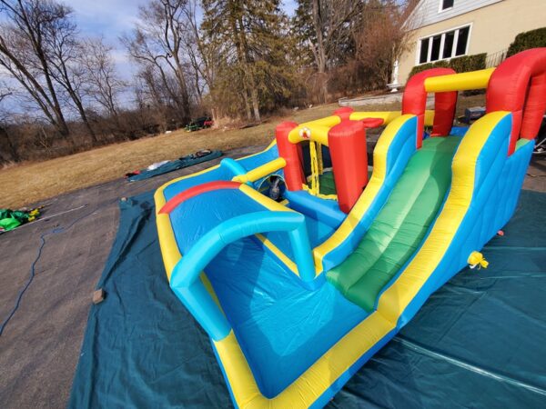 Obstacle 4 side view I Bounce house rental