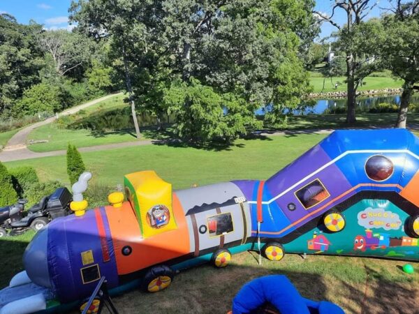 Bounce house rental Chicago - Crazy train